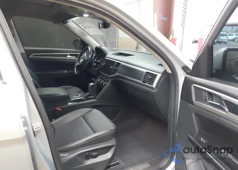 2018 Volkswagen Atlas 3.6L V6 Sel z USA, uszkodzony, nr VIN 1V2ER2CA4JC511589